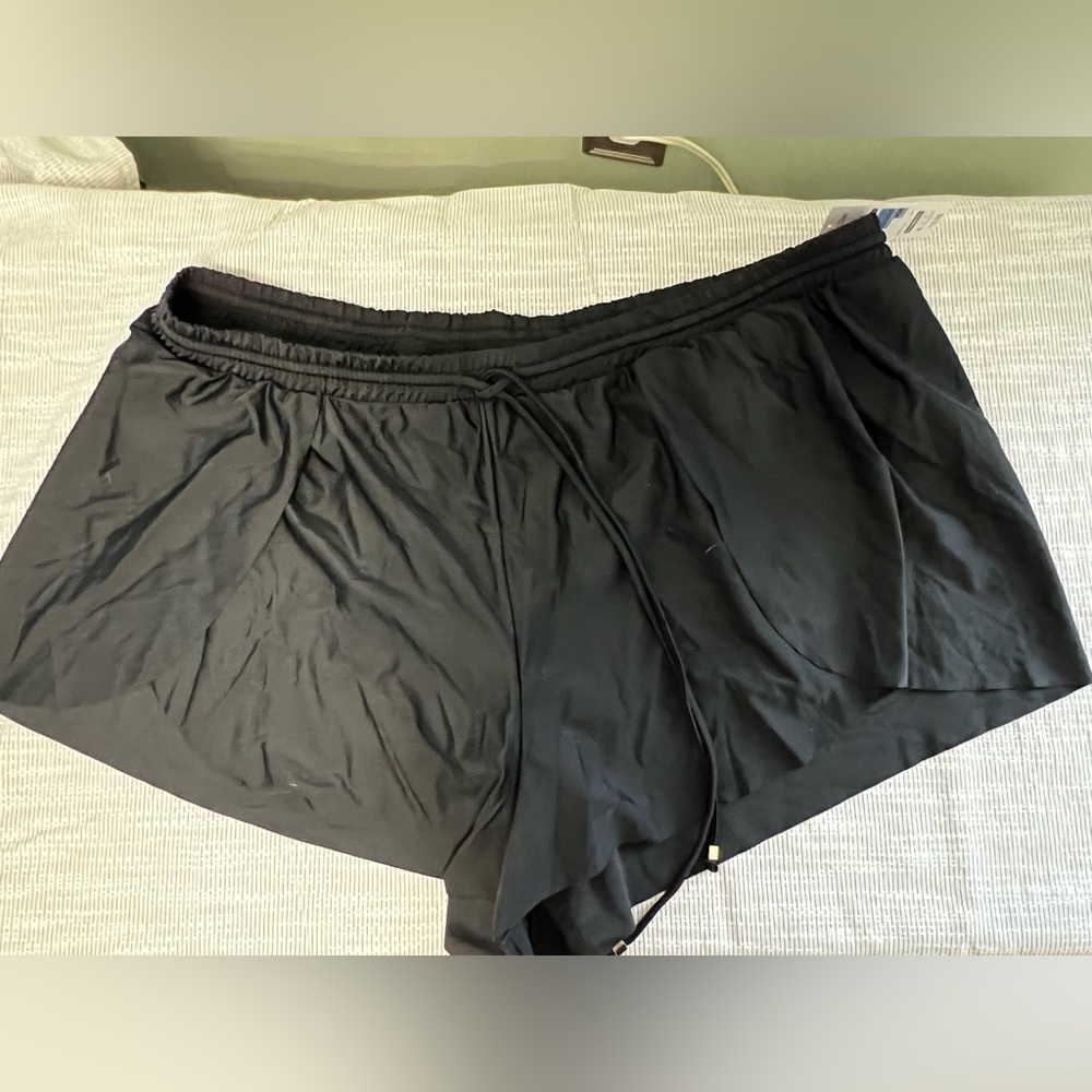Time and Tru Black Women's Athletic Shorts